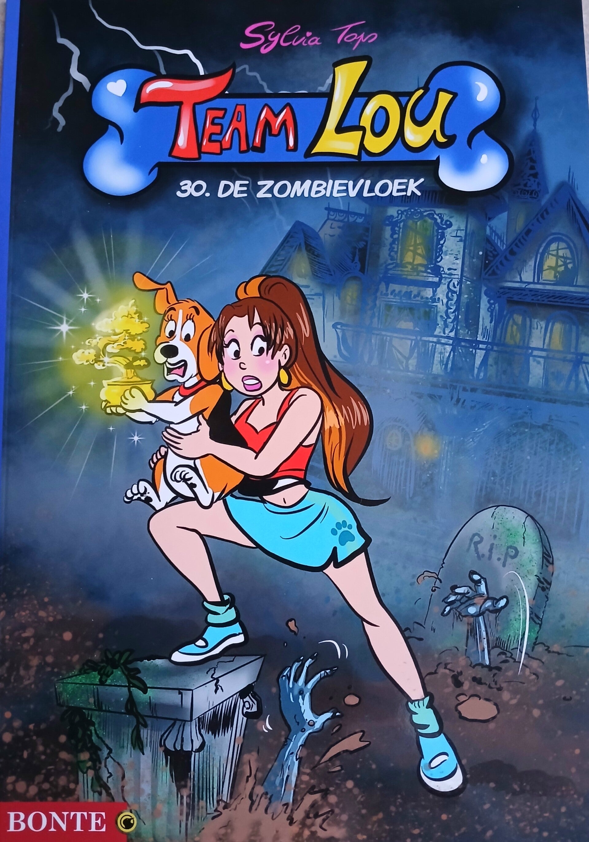 Stripboek Team Lou 30. De zombievloek