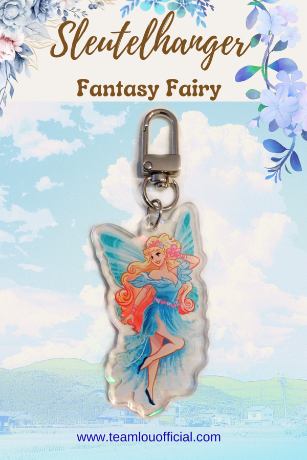 Magische Acryl Sleutelhanger Fee – Schattige  Elf met Vleugels & Bloemen (Fantasy Merchandise)