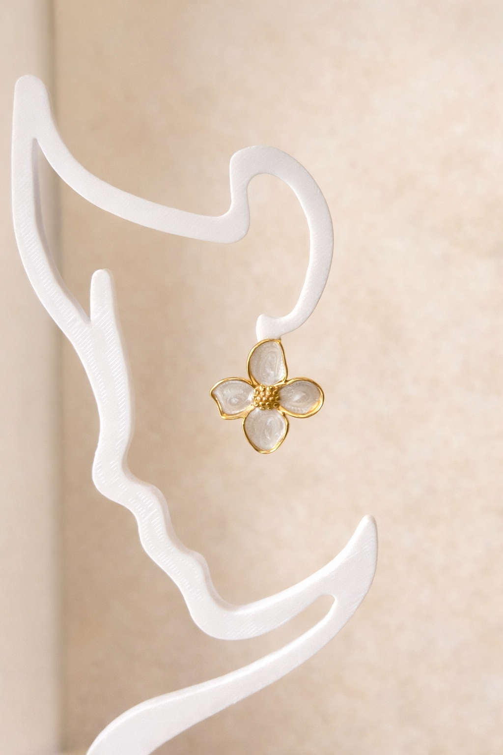 Boucle d’oreille fleur
