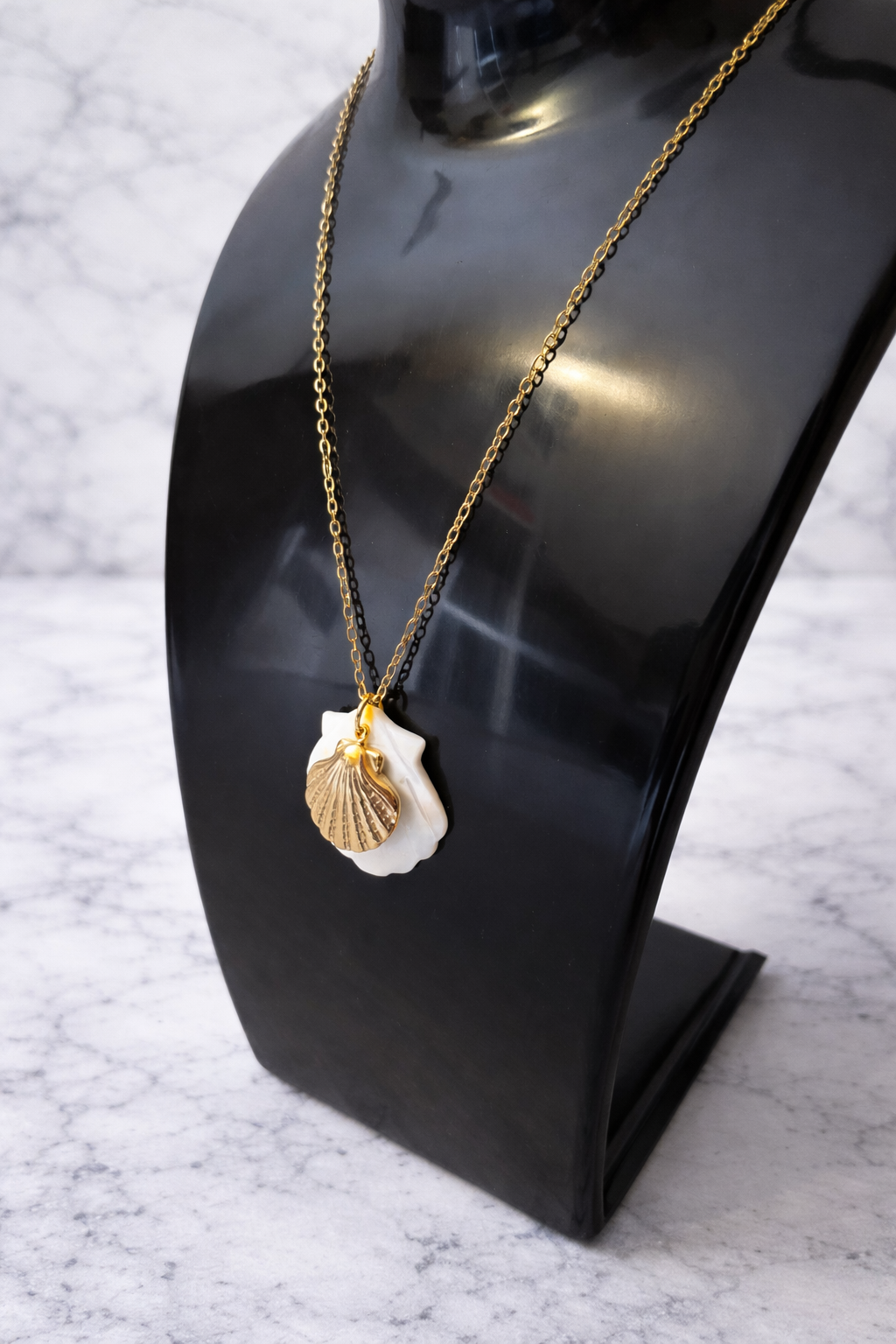 Collier coquillage
