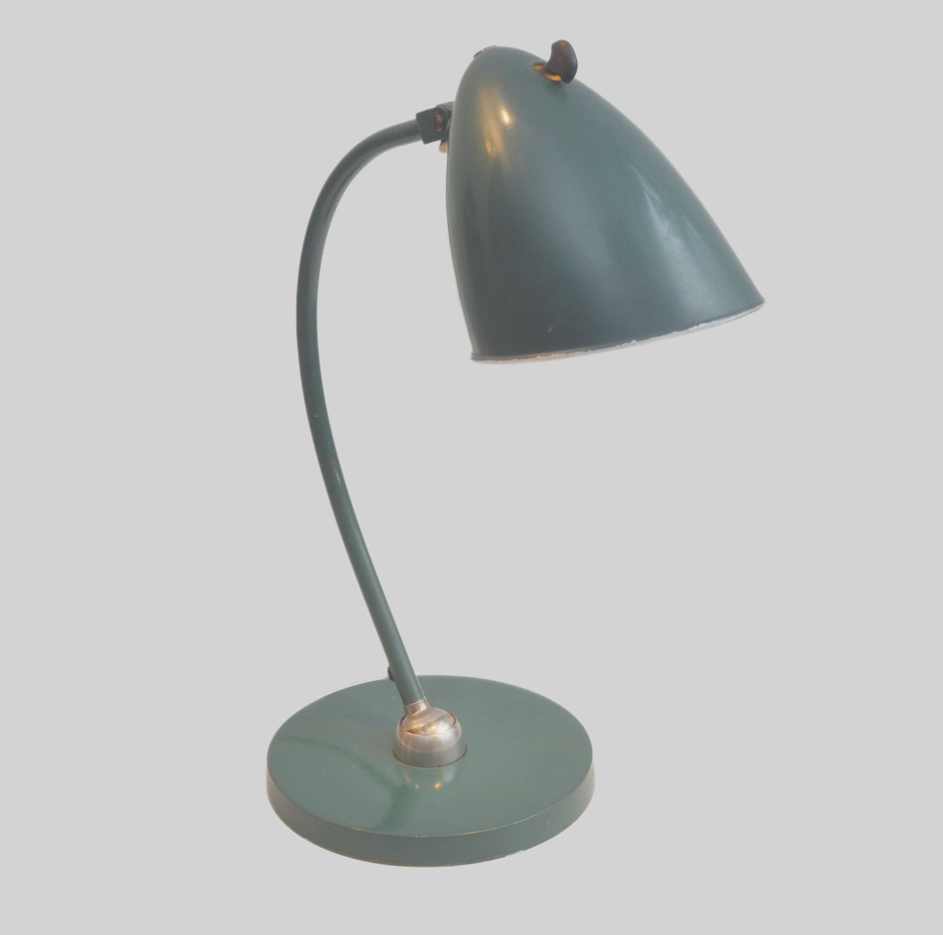 Hala pre-war desk lamp