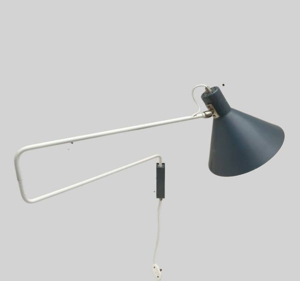 Anvia Paperclip Wall Lamp Blue