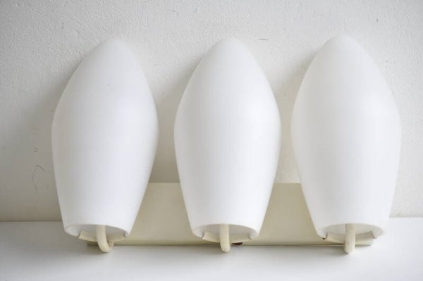 Raak triplet wall lamp