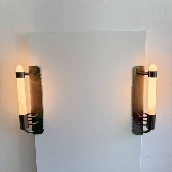 pair Nieuwe Kunst corner lamps Berlage era, Colorenta bulbs