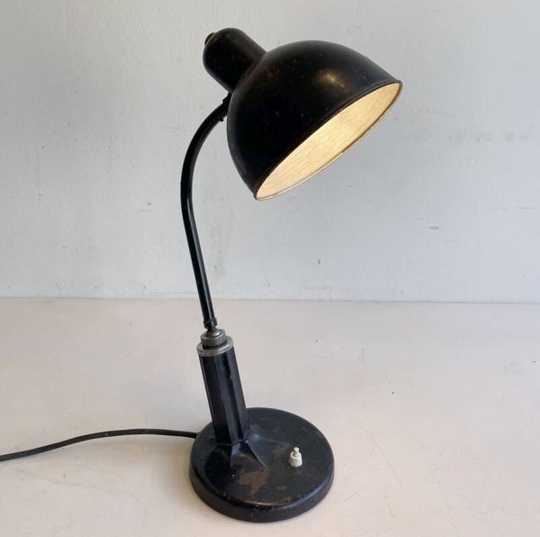 unusual Molitor desk lamp by Christian Dell