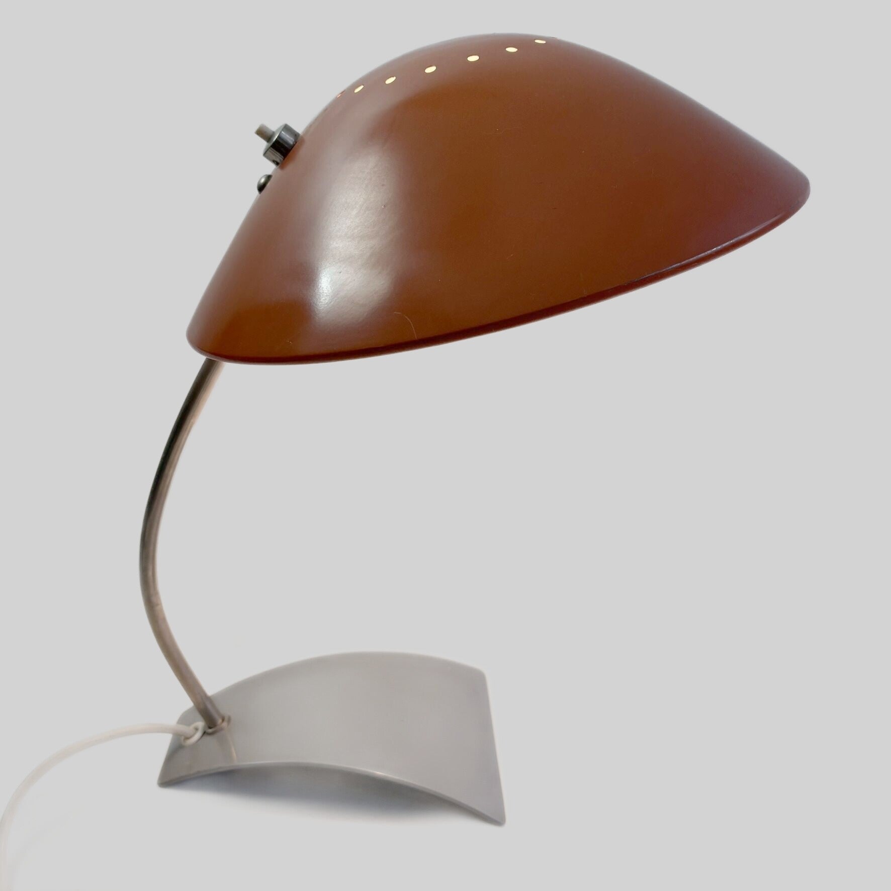 Kaiser Idell 6840 desk lamp