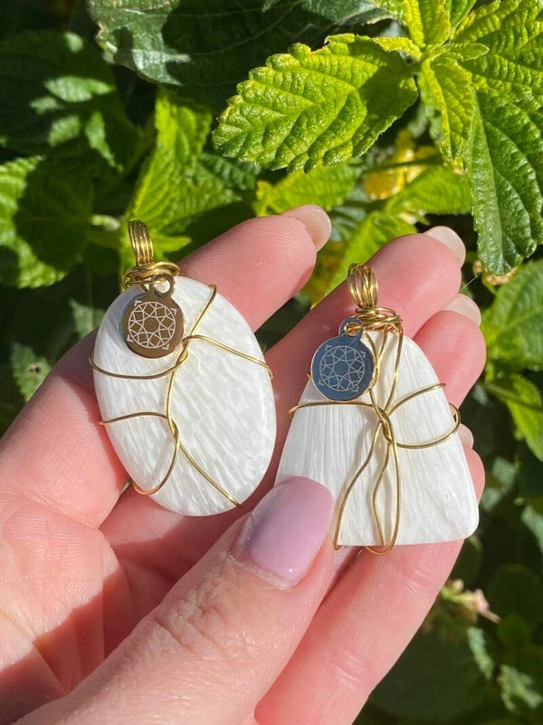 White Scolecite pendant