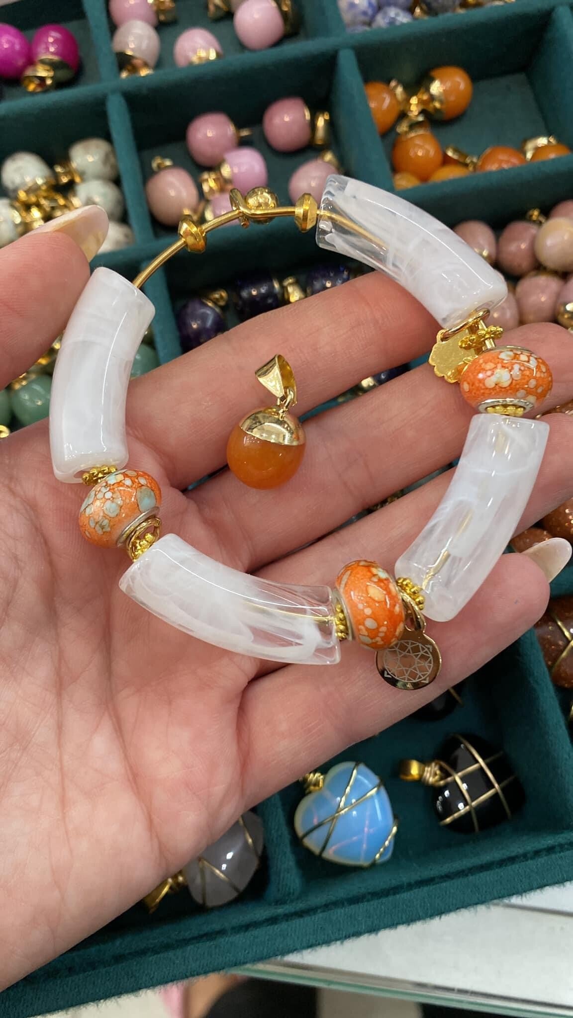 Bangle & Crystal Ball Set