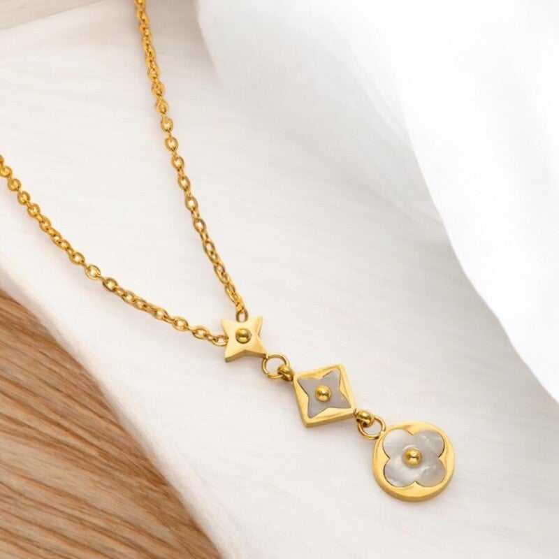 Clover 18kt gold plated Necklace