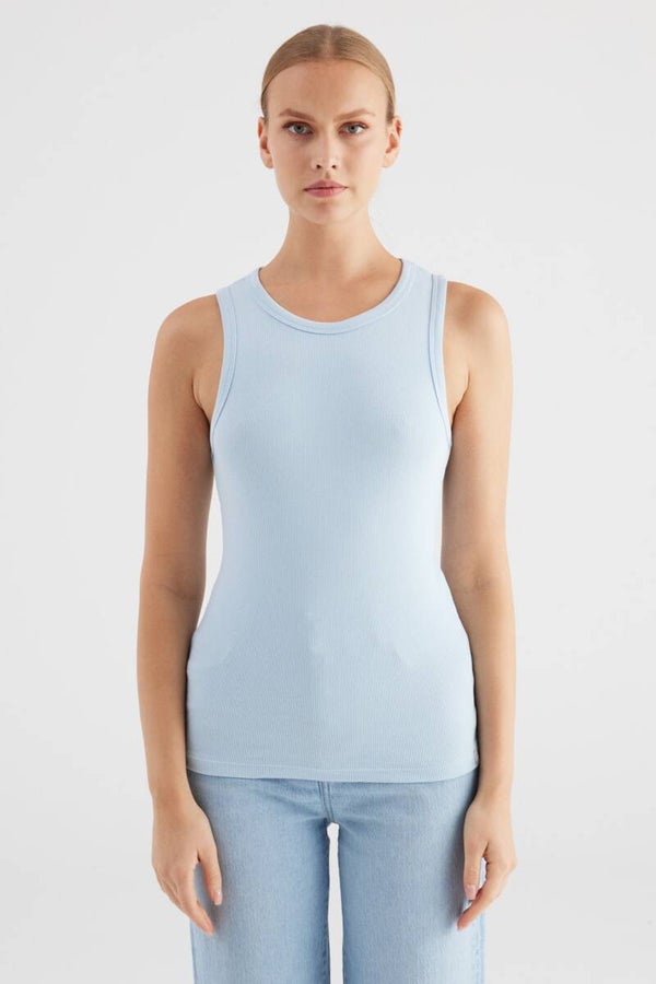 Top Basic 4898