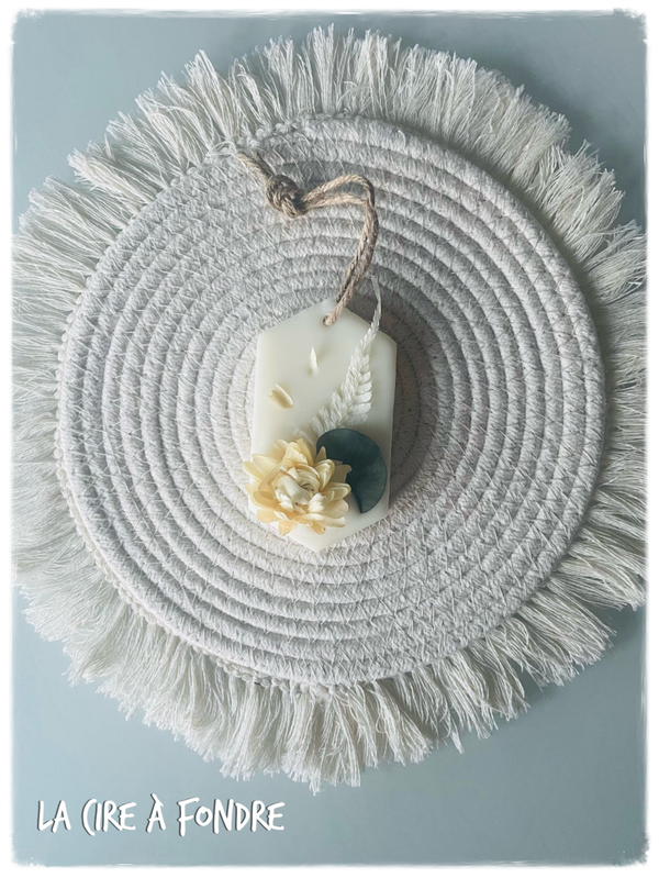 Les suspensions fleuries