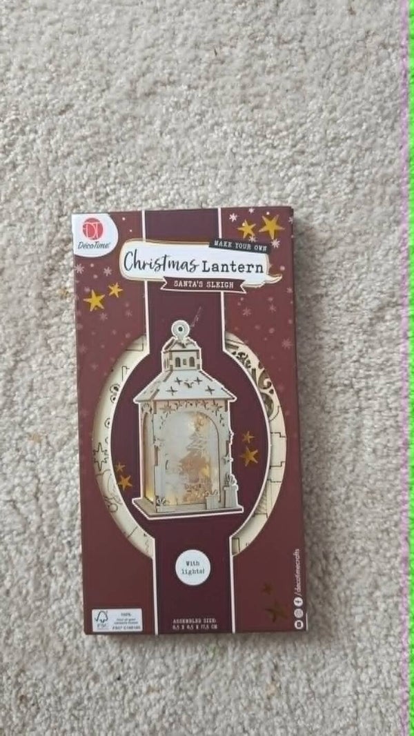 Christmas lantent