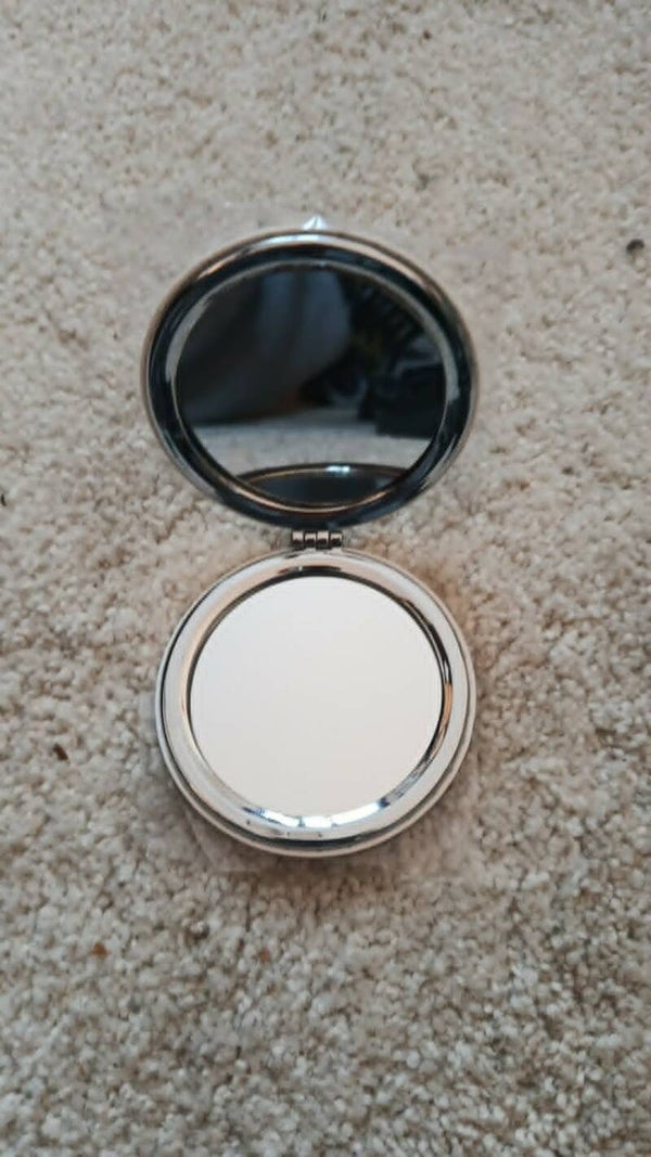 miroir en  rond en   diamant