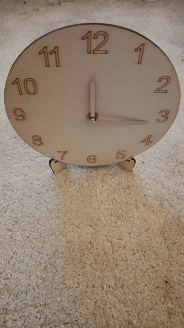 horloge en bois