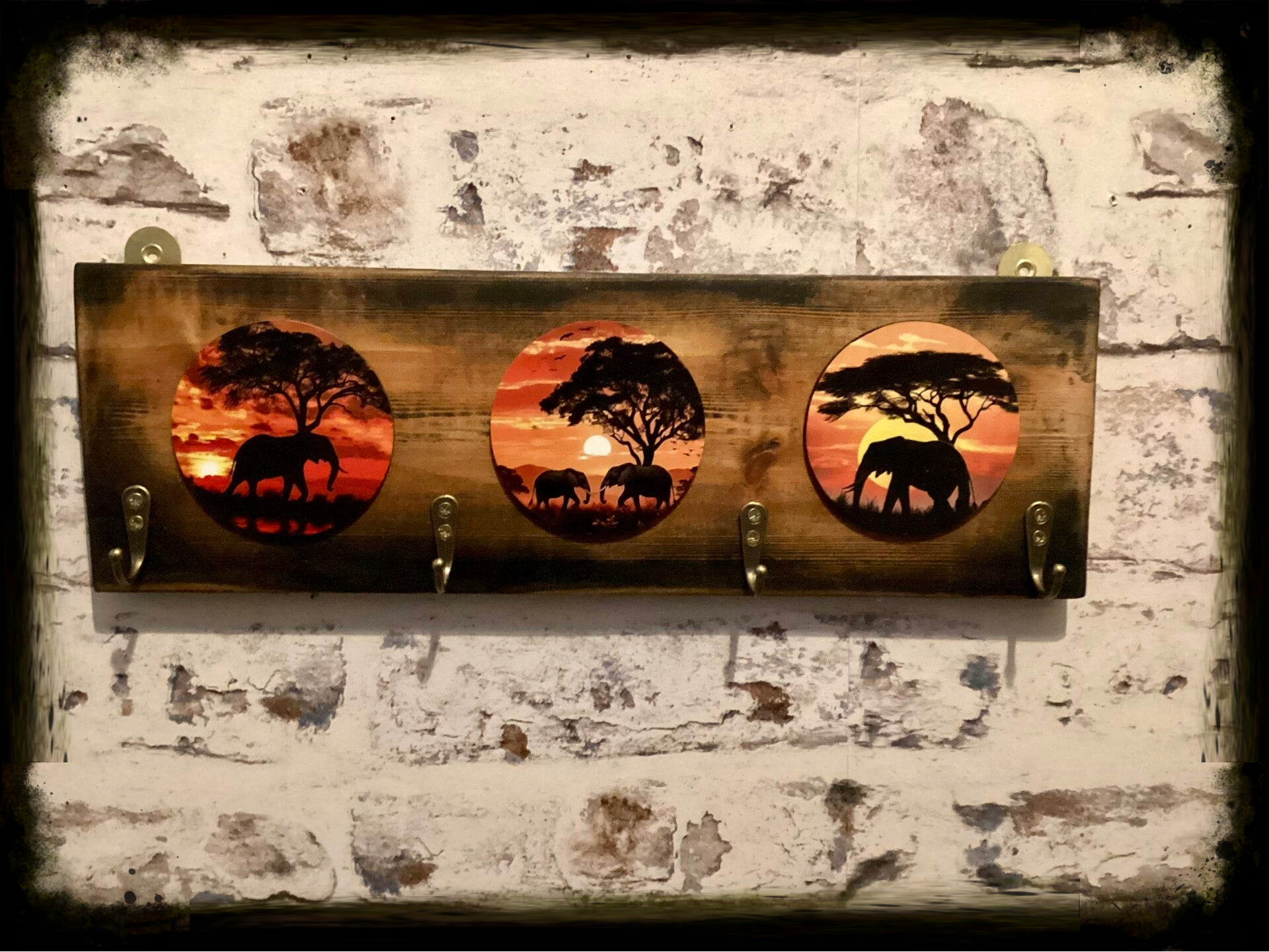 Rustic 4 hook coat hanger