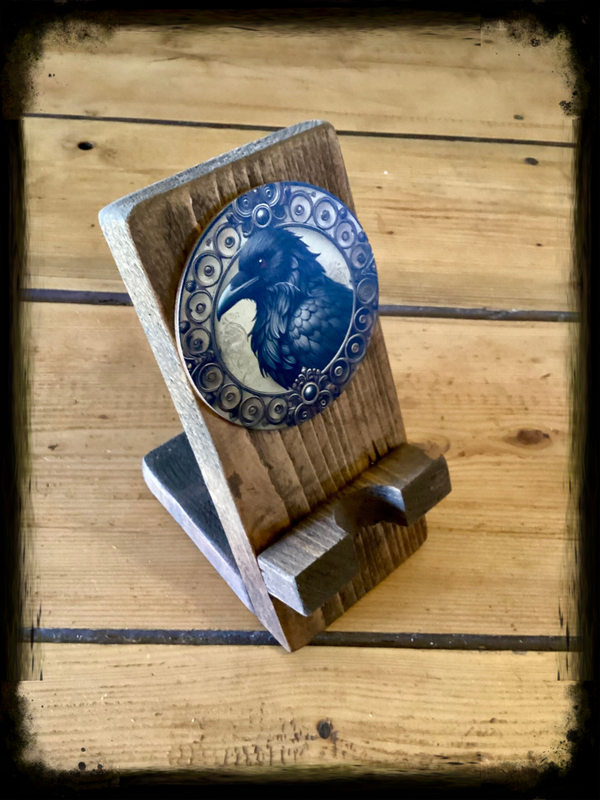 Rustic reclaimed wood mobile phone station