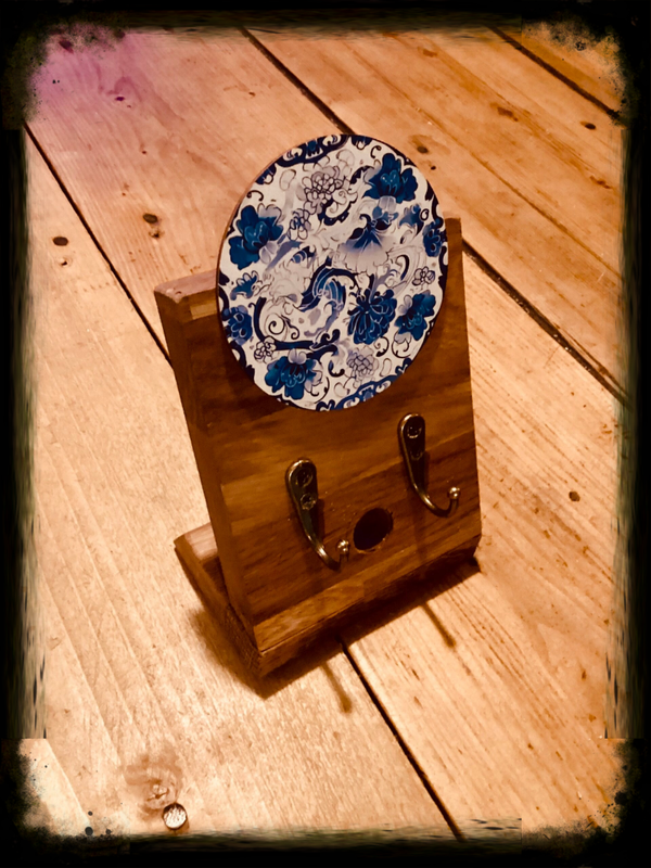 Rustic reclaimed wood mobile phone station