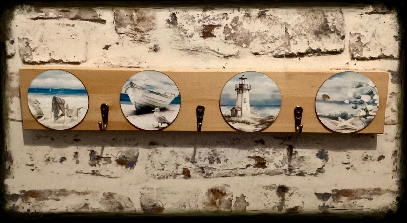 3 hook bathroom hanger