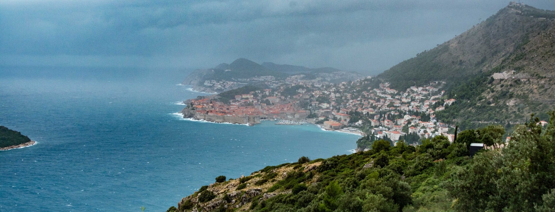 dubrovnik-croatia-on-a-rainy-day-standard.jpg