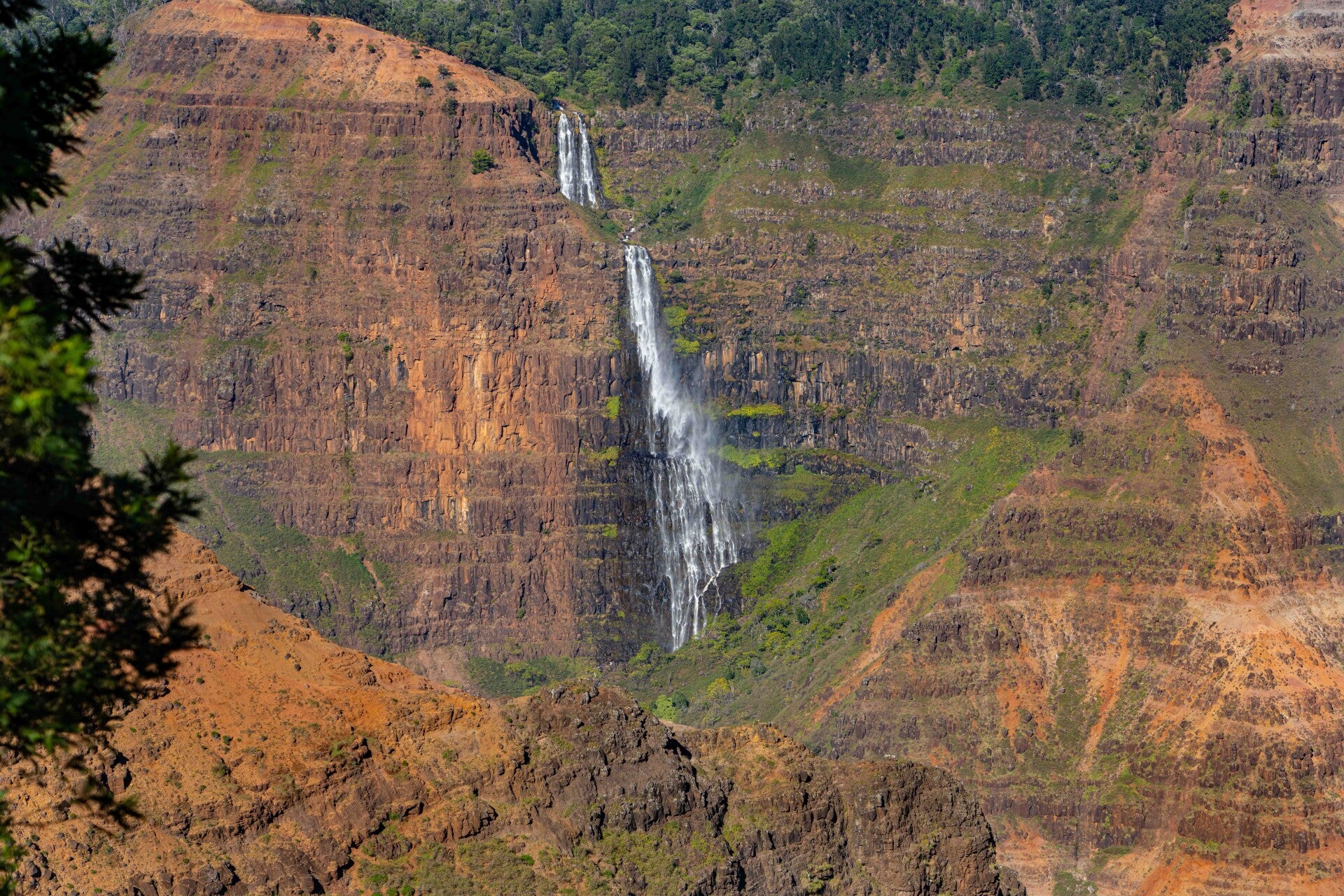 waipoo-falls-waimea-canyon-20-standard.jpg