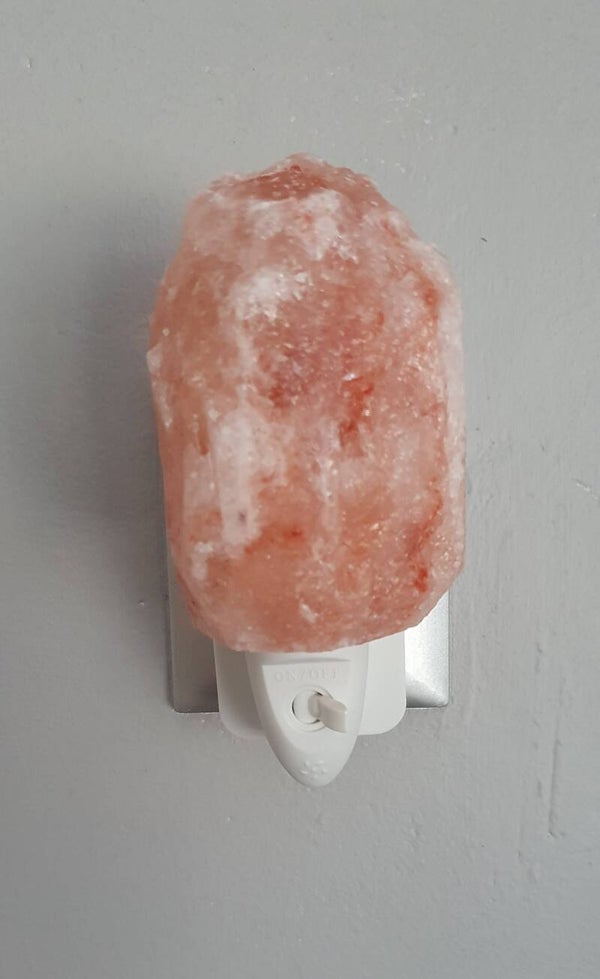 Zoutlamp voor Stopcontact (Roze of Wit)