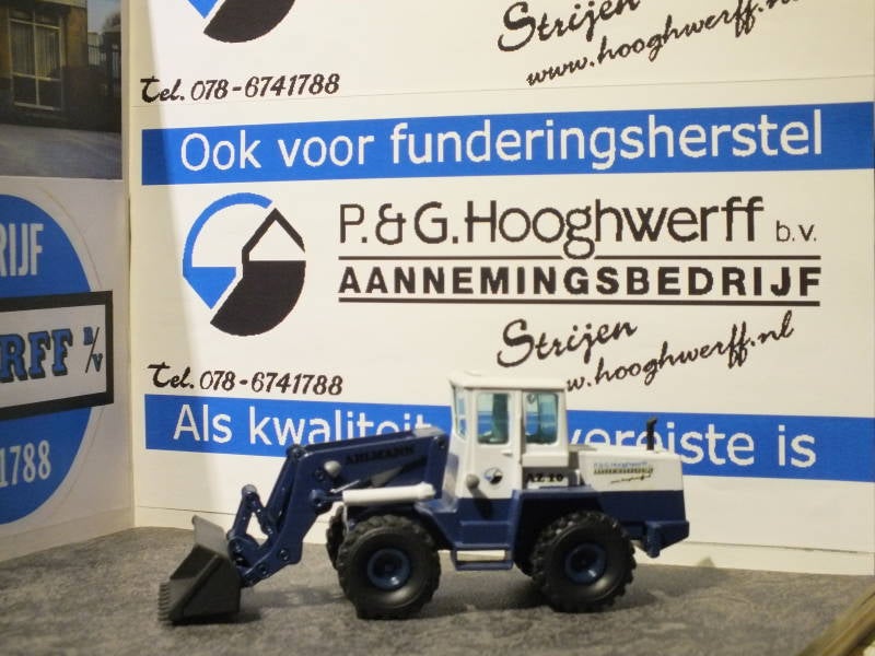 Ahlmann zwenklader AZ10