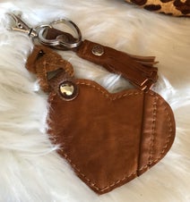 Leren hart gemaakt van een jas, Tastbare herinnering, Sandra Creaties