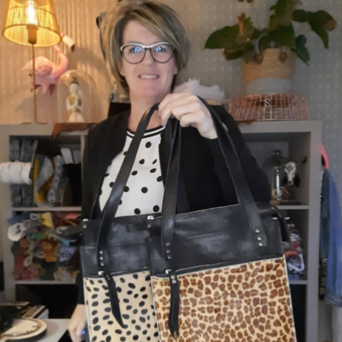 Maatwerk shopper tassen gemaakt door Sandra Creaties