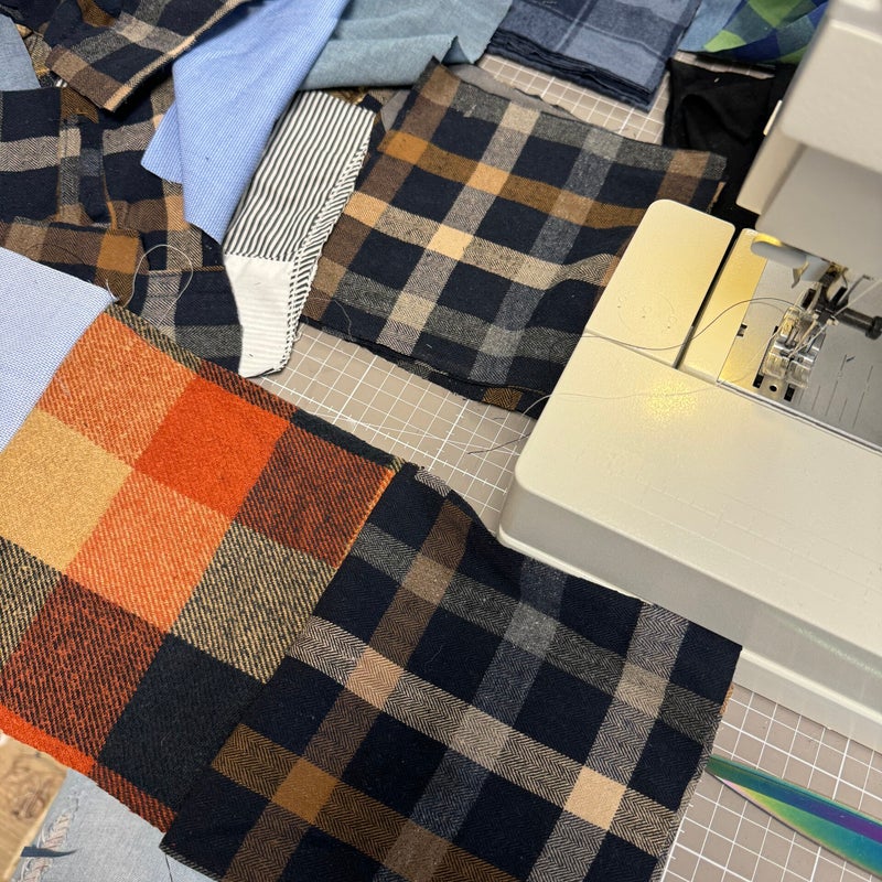 Vierkantjes aanelkaar vast stikken.jpg