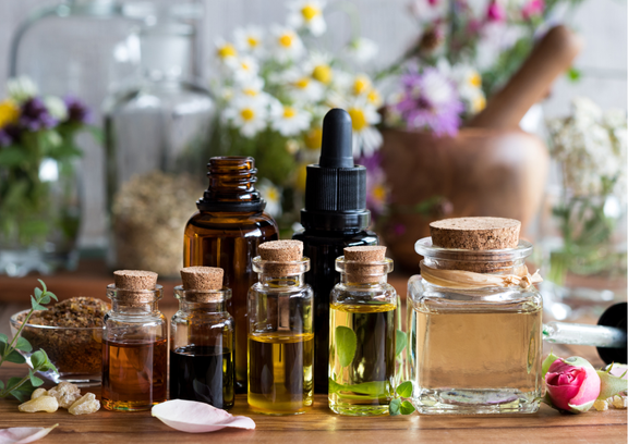 idrolati acque aromatiche oli essenziali