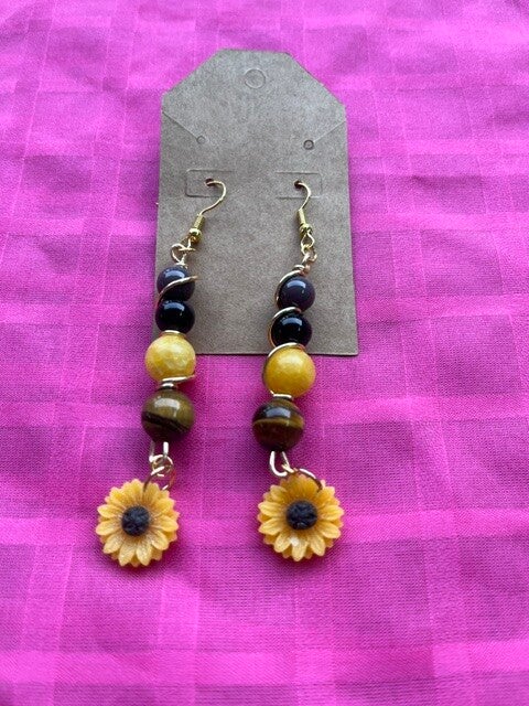 The Lacey earrings