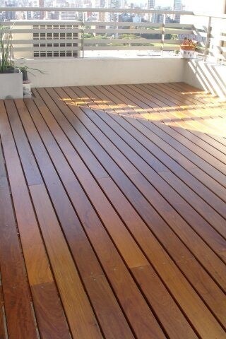 deck-de-madera-eucaliptos-1x4-con-nudo-d_nq_np_5941-mla5018813401_092013-f-standard.jpg