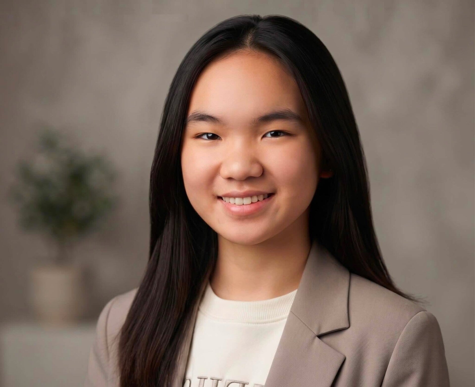 Nguyen The Bao Member of Youth Council MP Maggie Chi Canada Viet Youth Readiness Hub