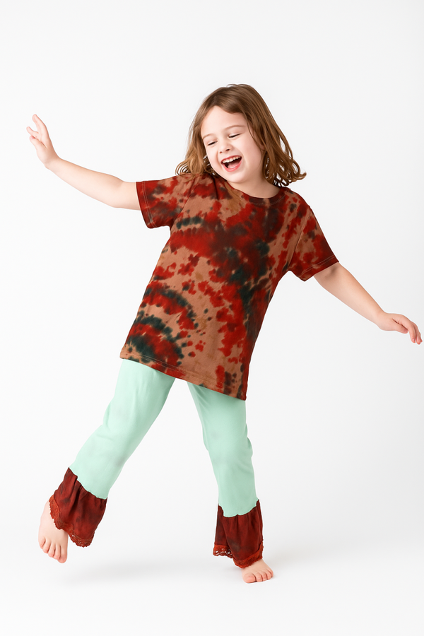 Child's splatz suitC.  Size 8