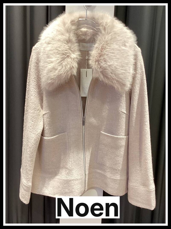 Noen vest/jas 81407 A room