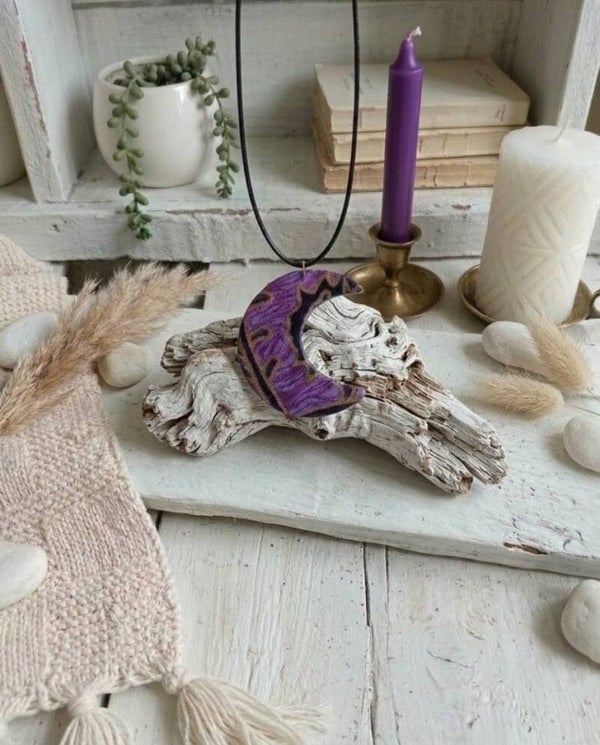 Collar CANDRA (Luna) Violeta