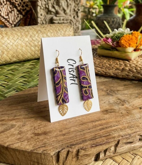 Pendientes LAKSMI (Diosa de la Belleza) Violeta