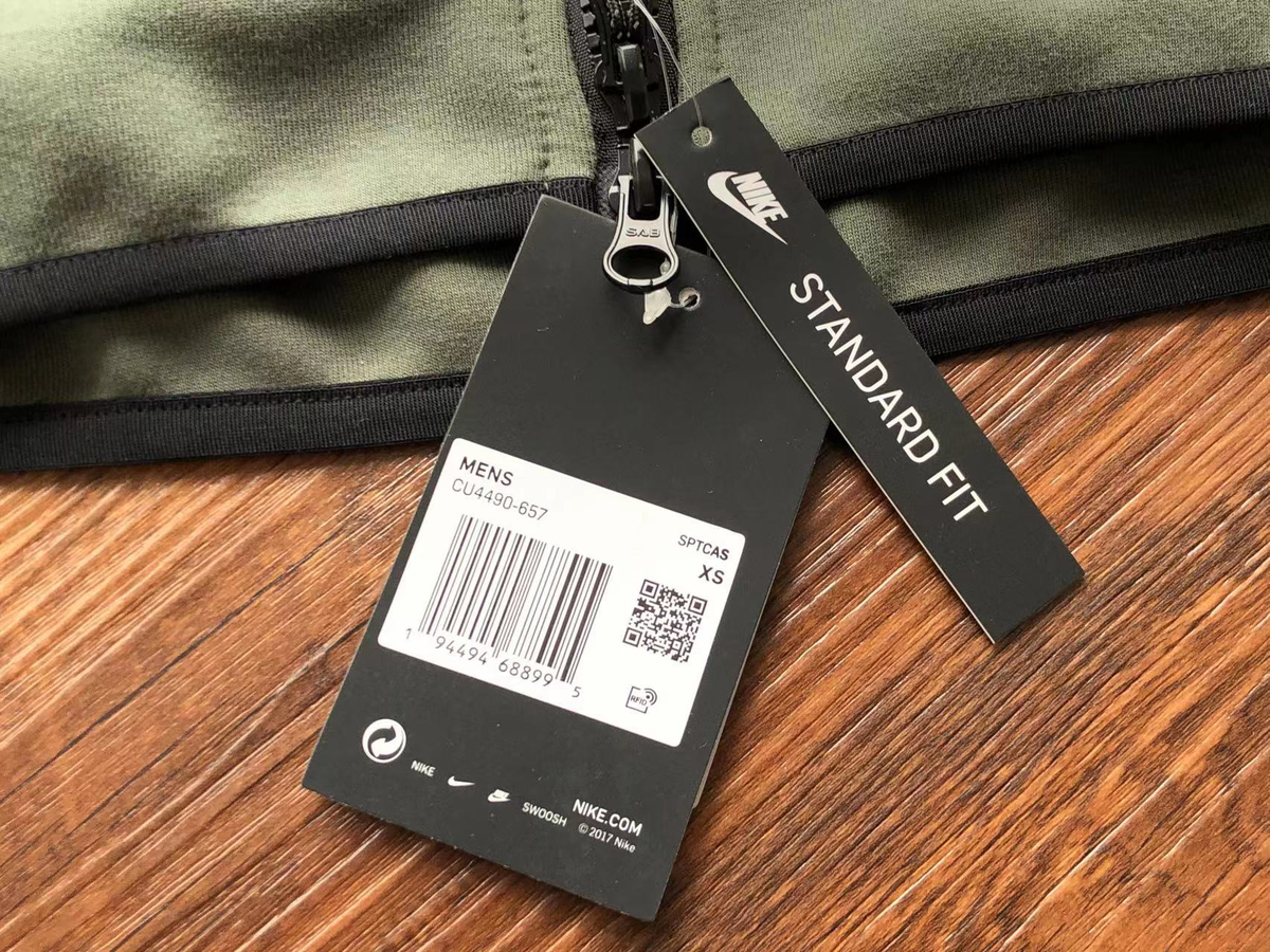 Nike Tech Fleece - Green | Dripzone