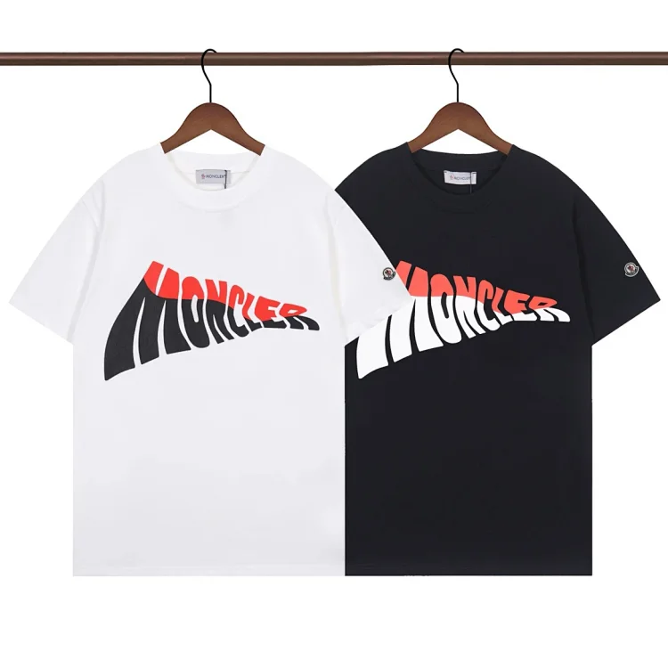 Moncler T-shirt