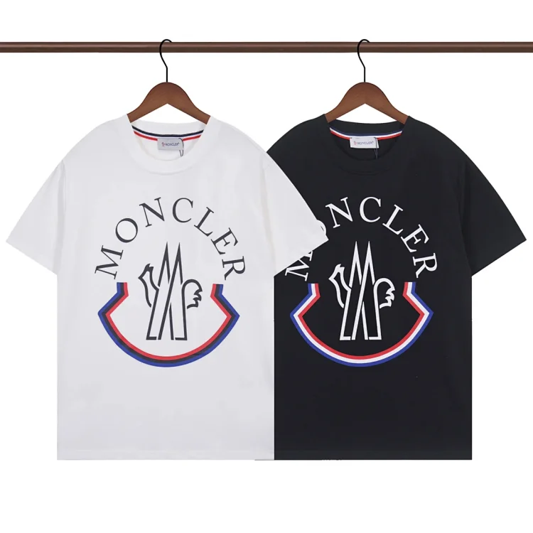 Moncler T-shirt
