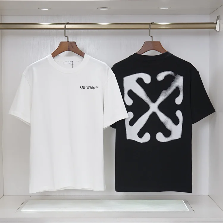 Off-White T-shirt
