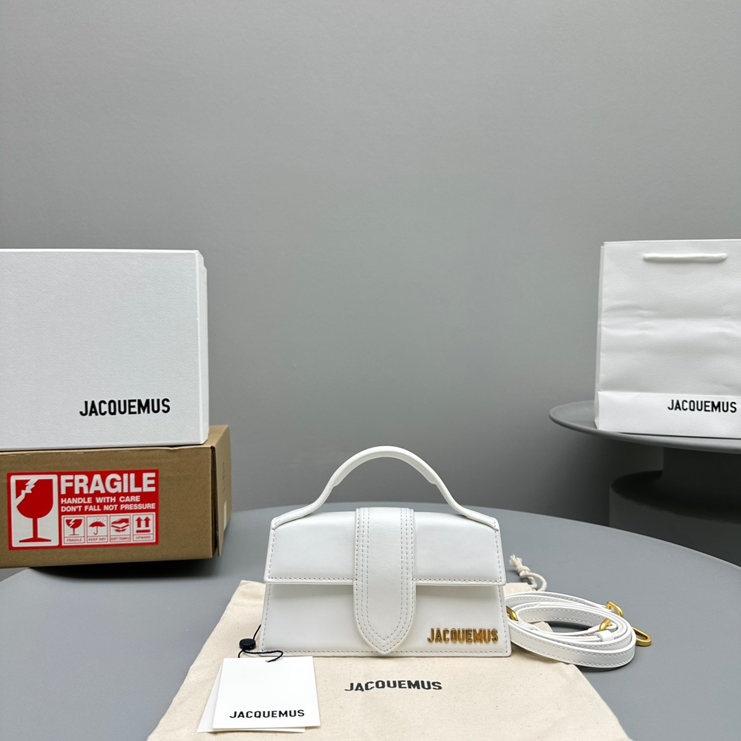Jacquemus Bag (Gold Logo)