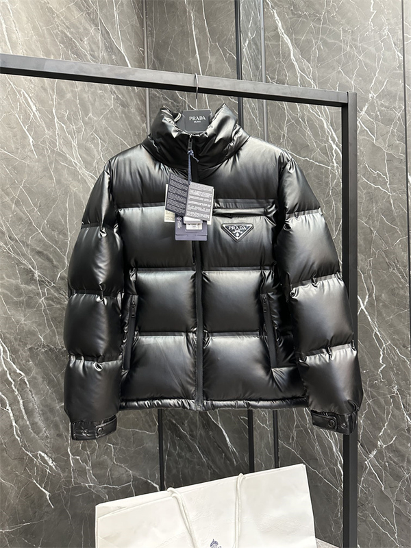 Prada Kispo