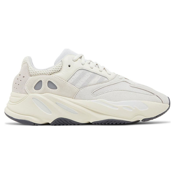 Yeezy Boost 700 Analog
