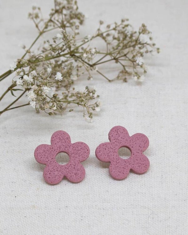 Fiore centrale studs