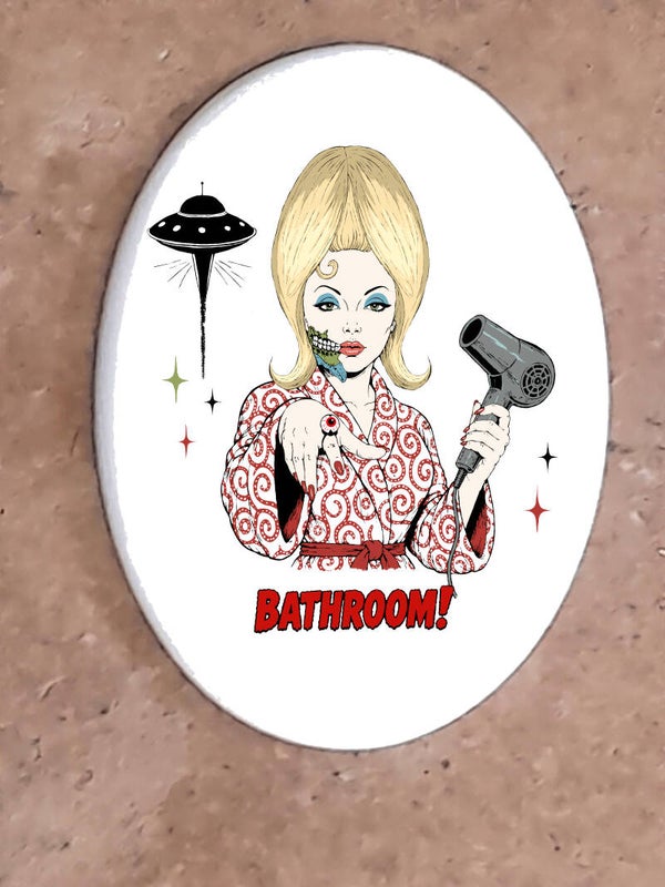 Mars Attacks! Bathroom 2 Ovale