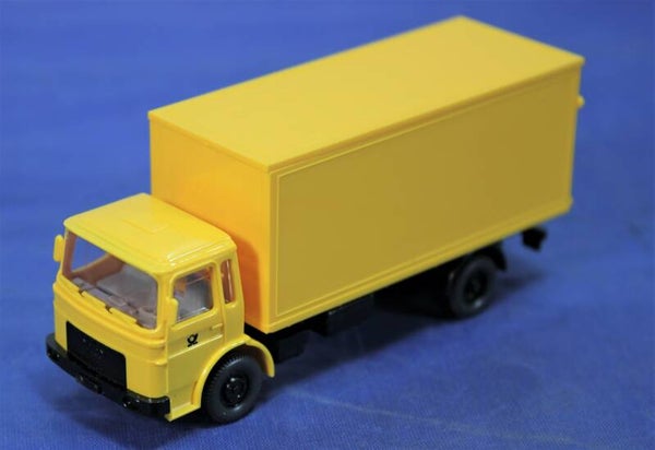 Wiking H0 552 1 MAN 12.170 Post bakwagen.