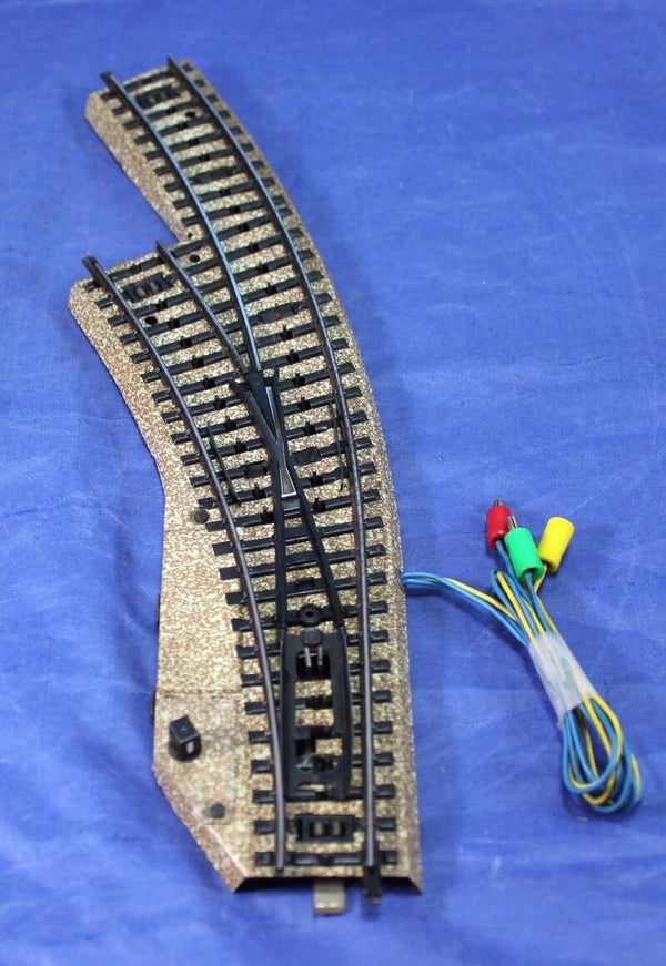 Märklin 1/87 H0 5141 L elektrisch aangedreven boogwissel.