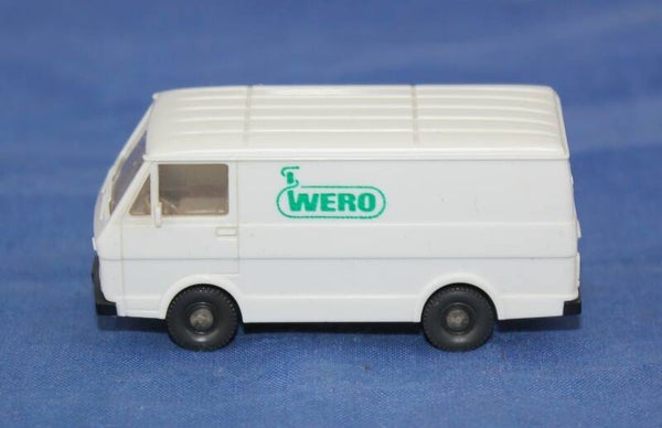 Wiking  H0 300/14 VW LT 28 bestelwagen ‘WERO’.