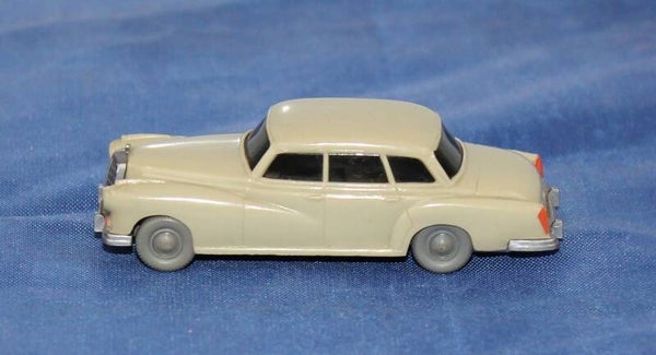 Wiking H0 150/2 Mercedes 300 limousine, hellgelbgrau.